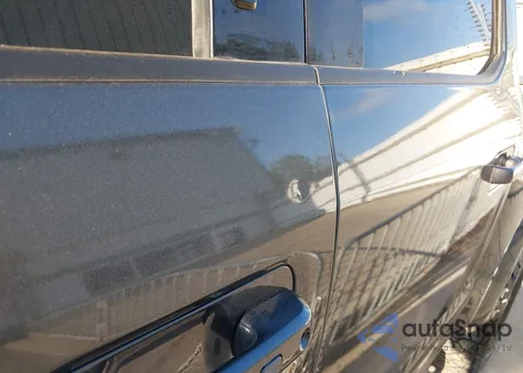 2017 Ford F-150 Raptor z USA, uszkodzony, nr VIN 1FTFW1RG3HFC20904